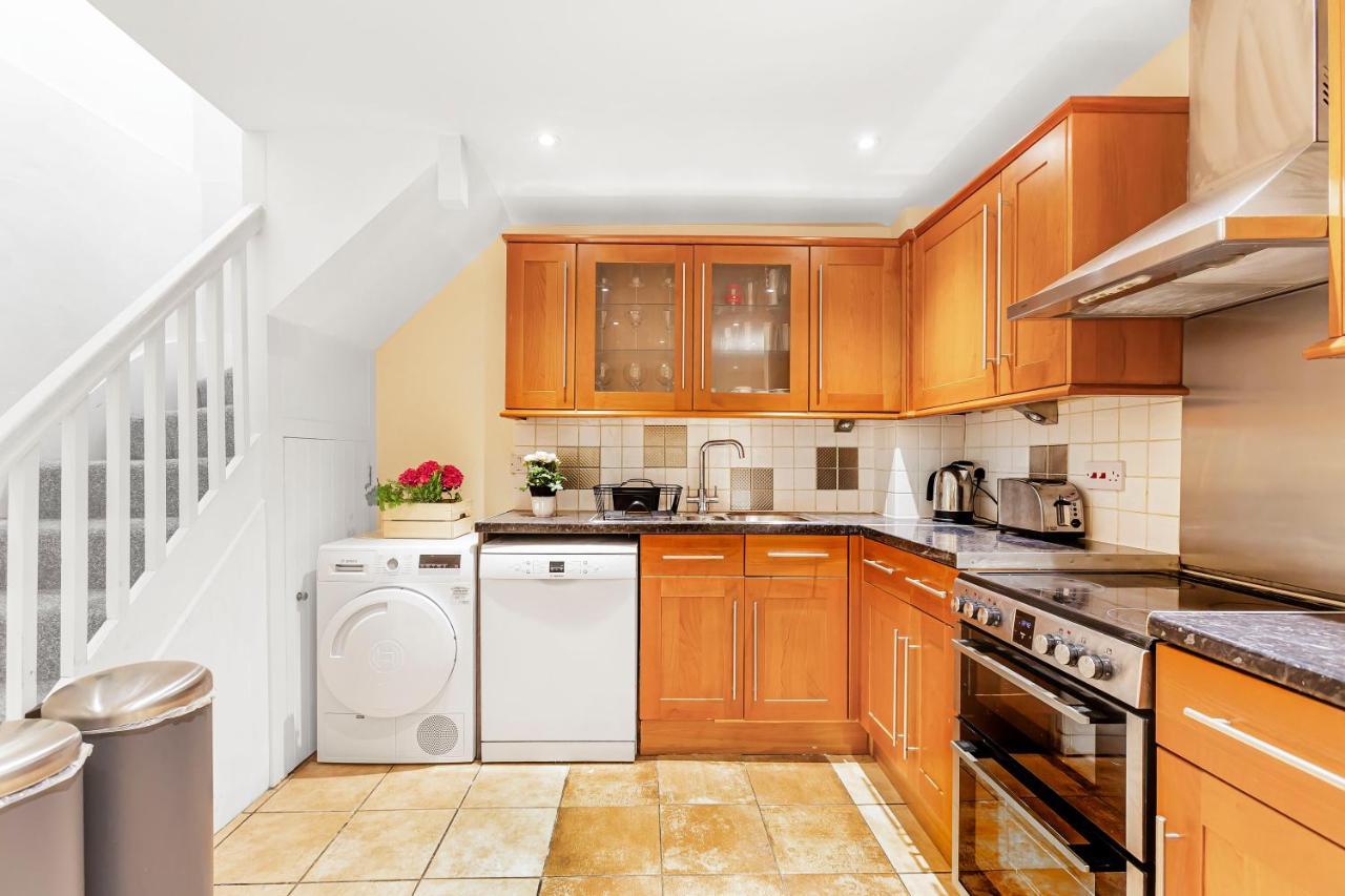 Charming 4 Bed Town House With Roof Terrace Villa Лондон Екстериор снимка