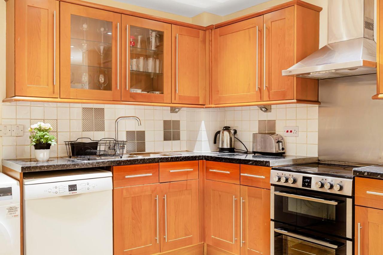 Charming 4 Bed Town House With Roof Terrace Villa Лондон Екстериор снимка